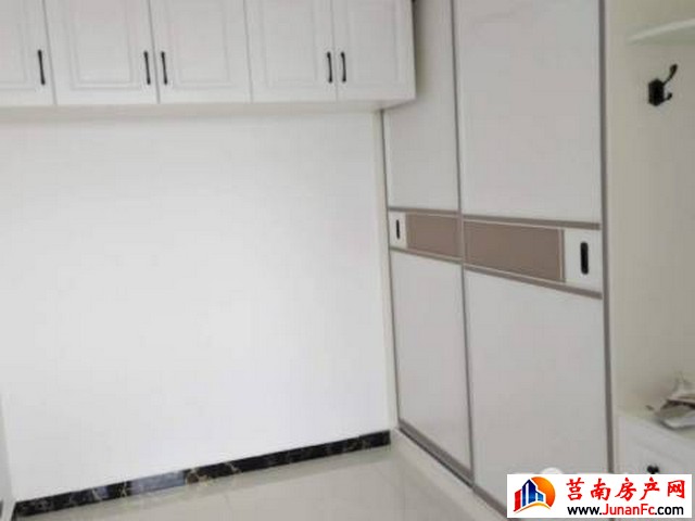 富民贵和苑 2室1厅 90平米 简单装修 1200元/月