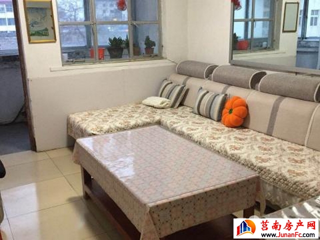 金胜粮油住宅(一区) 3室2厅 80平米 简单装修 950元/月