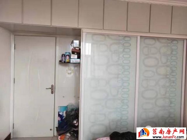 富民小区 3室2厅 90平米 精装修 1100元/月