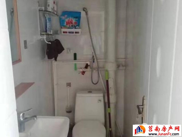 一中小区 2室2厅 85平米 简单装修 800元/月