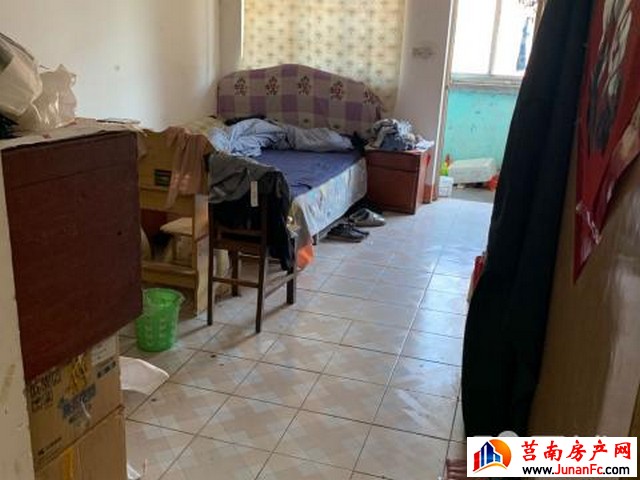 莒南县医院家属院 2室2厅 70平米 简单装修 700元/月