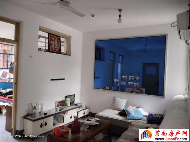 弘德小区 3室2厅 80平米 简单装修 800元/月