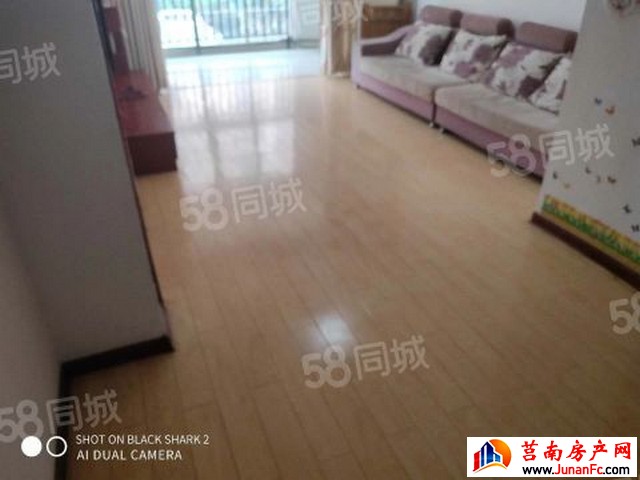 锦绣华庭 3室2厅 100平米 简单装修 1000元/月