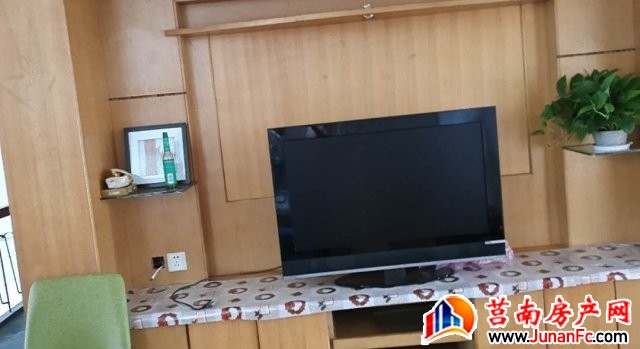 馨德花园 2室2厅 85平米 简单装修 900元/月