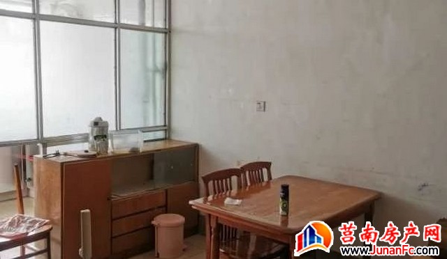实验一小家属院 2室2厅 86平米 简单装修 1100元/月