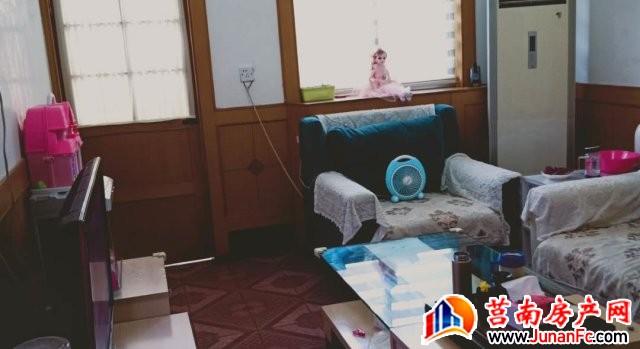 弘德小区 2室2厅 76平米 简单装修 700元/月