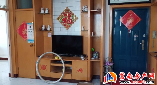 金碧花园 2室2厅 83平米 精装修 960元/月