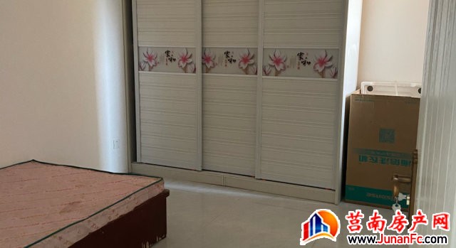 新华府 2室1厅 100平米 简单装修 1000元/月