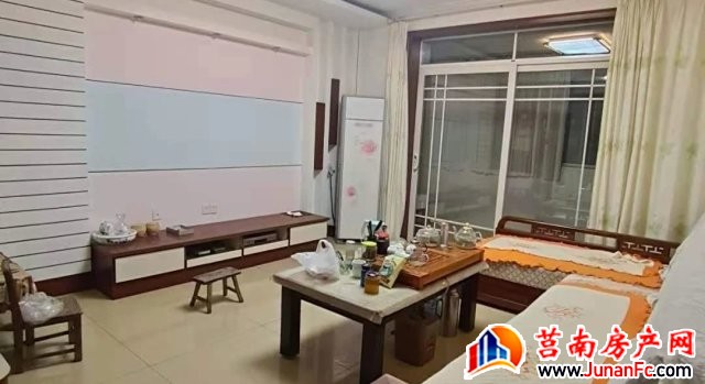 三中家园 3室2厅 140平米 简单装修 1000元/月