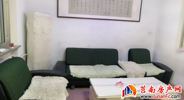 华阳小区 3室2厅 115平米 精装修 86万元