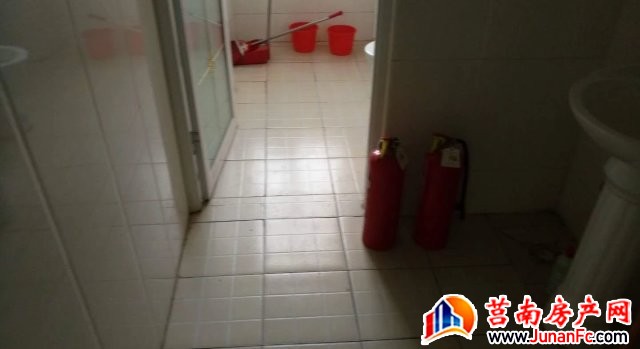 尤家庄子社区 3室2厅 115平米 简单装修 833元/月