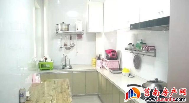 万和丽景园 2室1厅 95平米 简单装修 1250元/月