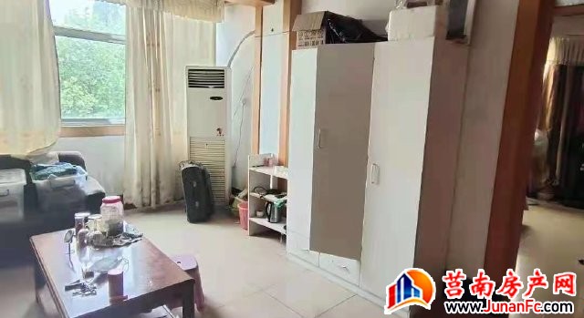 金胜粮油住宅(一区) 3室2厅 103平米 简单装修 63万元