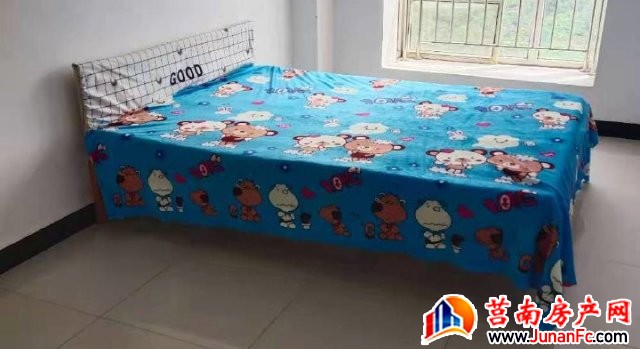 祥龙花园(B区) 2室2厅 70平米 简单装修 750元/月